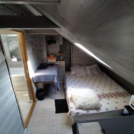 Ismail&Stefan Cel Mare Red Appartement Chişinǎu Buitenkant foto